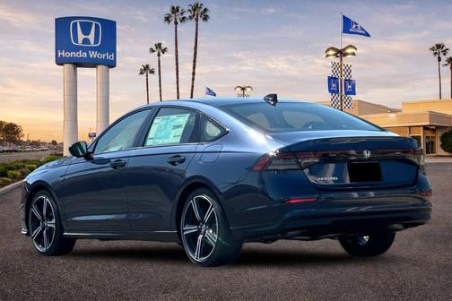 Canyon River Blue Metallic 2026 Honda Accord SE