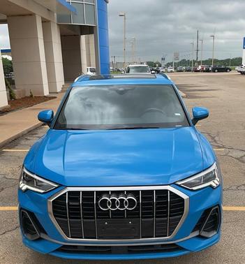 2023 Audi Q3 45 S line Premium