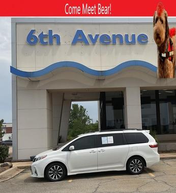2018 Toyota Sienna Limited Premium
