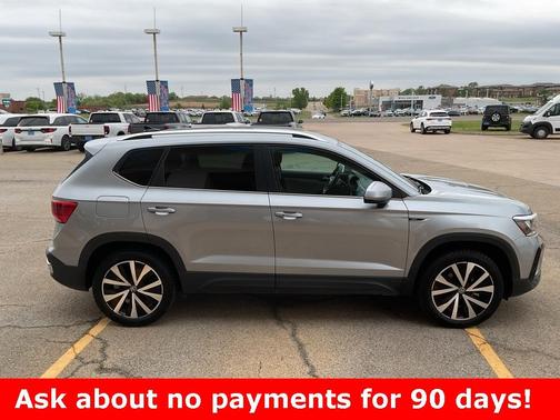 2024 Volkswagen Taos 1.5T SE