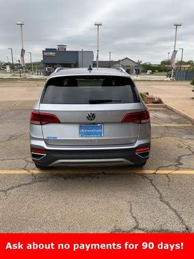 2024 Volkswagen Taos 1.5T SE