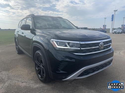 2023 Volkswagen Atlas 3.6L SE w/Technology