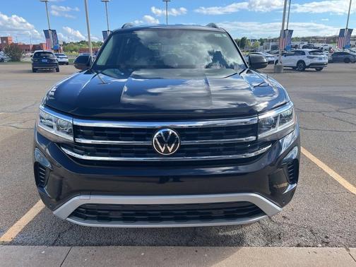 2023 Volkswagen Atlas 3.6L SE w/Technology