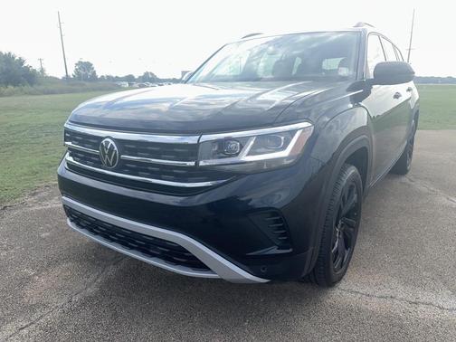 2023 Volkswagen Atlas 3.6L SE w/Technology