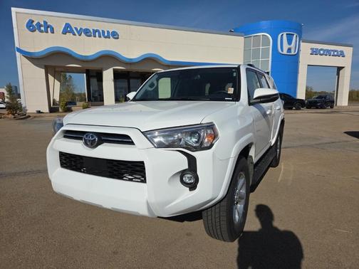 2024 Toyota 4Runner SR5 Premium