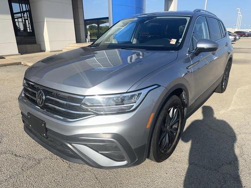 2024 Volkswagen Tiguan 2.0T SE