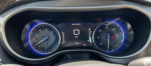 2022 Chrysler Pacifica Touring-L