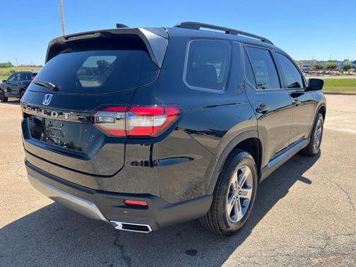 Crystal Black Pearl 2026 Honda Pilot EX-L