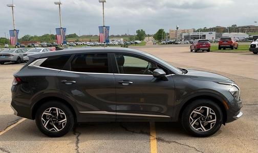 2023 Kia Sportage LX