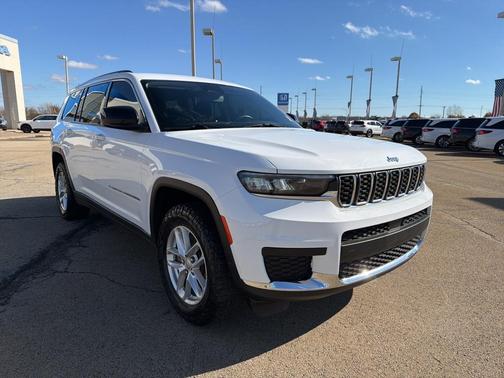 2022 Jeep Grand Cherokee L Laredo