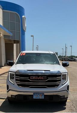 2024 GMC Sierra 1500 SLT