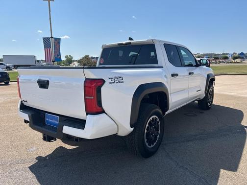 2025 Toyota Tacoma TRD Off Road