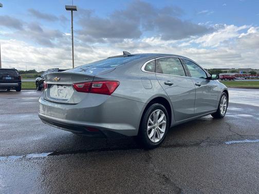 Sterling Gray Metallic 2025 Chevrolet Malibu LT