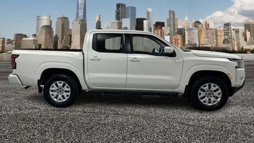 Glacier White 2022 Nissan Frontier SV