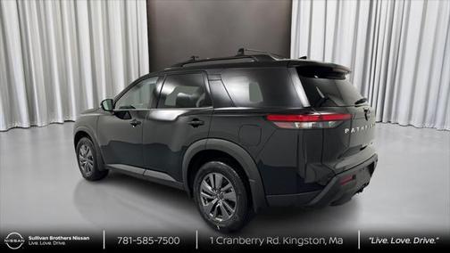 2025 Nissan Pathfinder SV 4WD