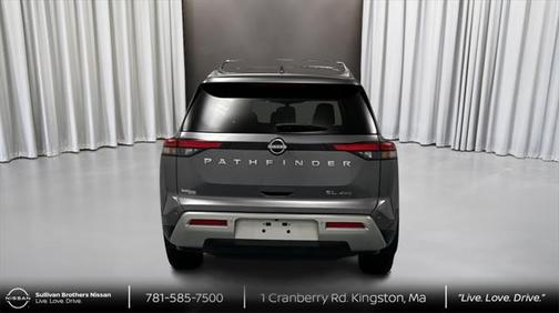 2022 Nissan Pathfinder SL 4WD