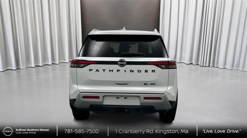 2025 Nissan Pathfinder SL 4WD