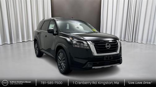 2025 Nissan Pathfinder SL 4WD