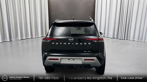 2025 Nissan Pathfinder SL 4WD