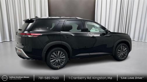 2025 Nissan Pathfinder SL 4WD