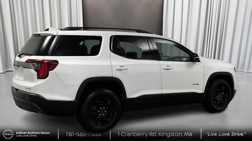 2022 GMC Acadia AWD AT4