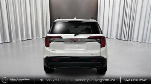 2022 GMC Acadia AWD AT4