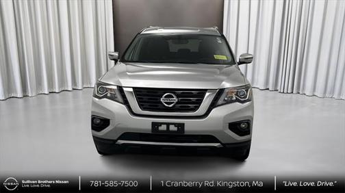 2018 Nissan Pathfinder SV