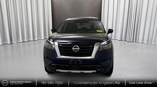 2025 Nissan Pathfinder Platinum 4WD