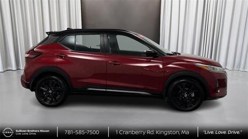 2021 Nissan Kicks SR