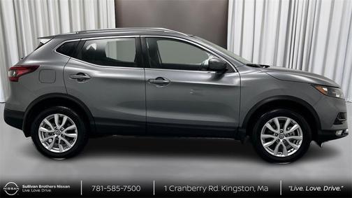 2022 Nissan Rogue Sport SV
