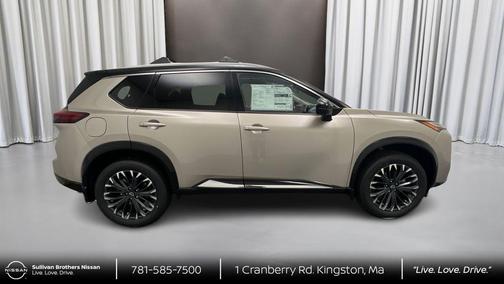 Champagne Silver Metallic/Super Black 2026 Nissan Rogue Platinum
