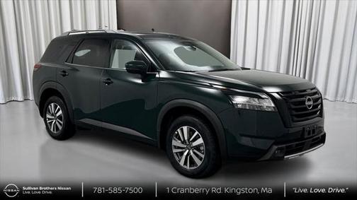 2025 Nissan Pathfinder SL 4WD