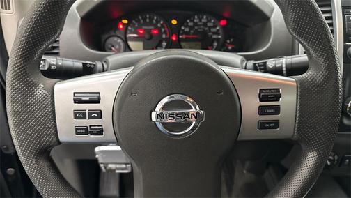 2017 Nissan Frontier SV