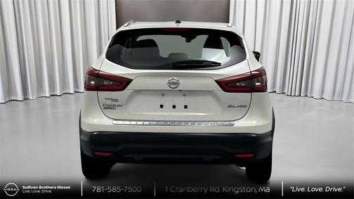 2022 Nissan Rogue Sport SL