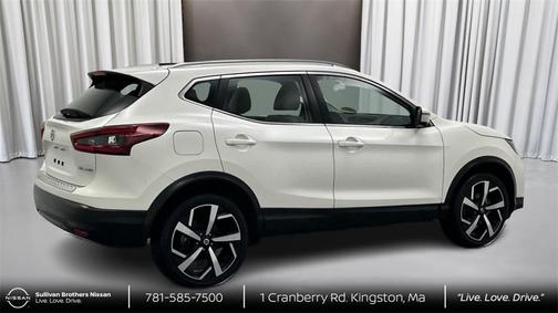 2022 Nissan Rogue Sport SL