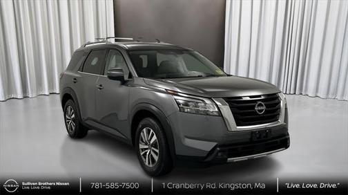 2022 Nissan Pathfinder SL 4WD