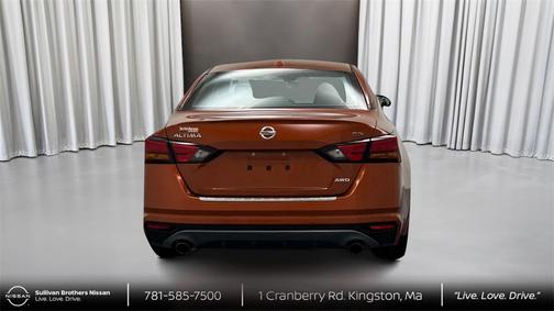 2022 Nissan Altima SR Intelligent AWD