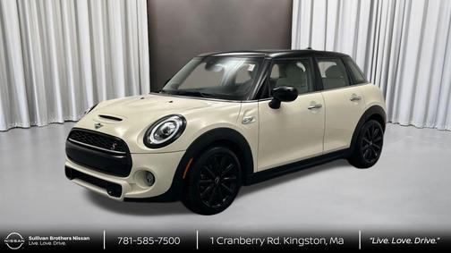 Pepper White 2021 MINI Hardtop Cooper S