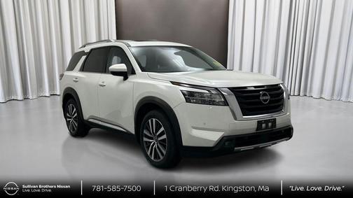2022 Nissan Pathfinder Platinum 4WD