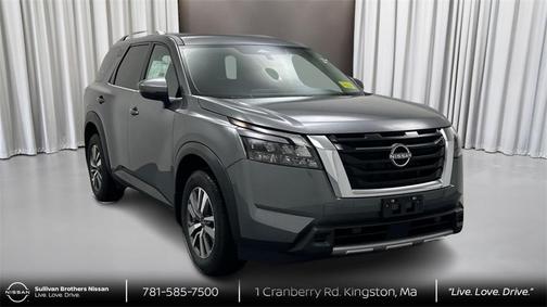 2025 Nissan Pathfinder SL 4WD