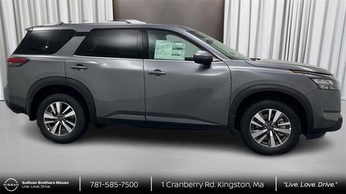 2025 Nissan Pathfinder SL 4WD