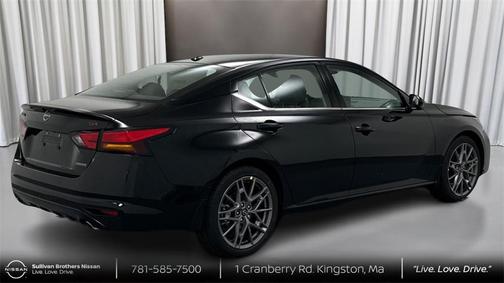 2024 Nissan Altima SR VC-Turbo FWD