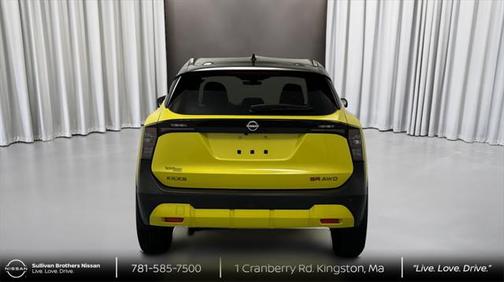 2025 Nissan Kicks SR