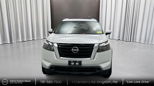 2025 Nissan Pathfinder SV 4WD