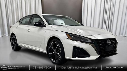 2023 Nissan Altima SR Intelligent AWD