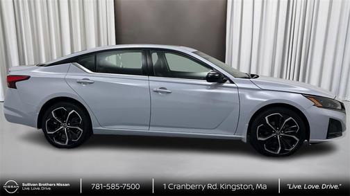 2023 Nissan Altima SR Intelligent AWD