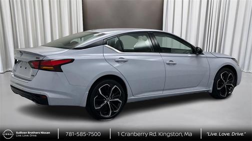 2023 Nissan Altima SR Intelligent AWD