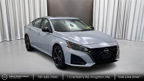 2023 Nissan Altima SR Intelligent AWD