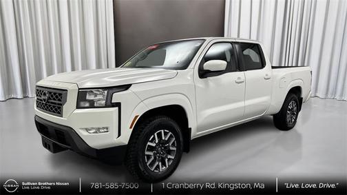 2022 Nissan Frontier SV