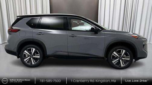 Boulder Gray Pearl/Super Black 2024 Nissan Rogue SL